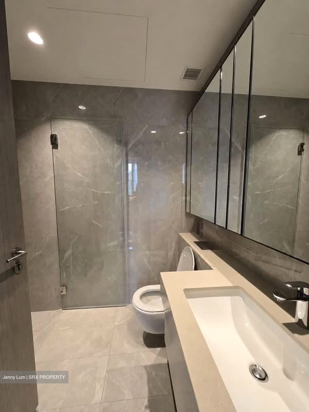 Dairy Farm Residences (D23), Apartment #561821391